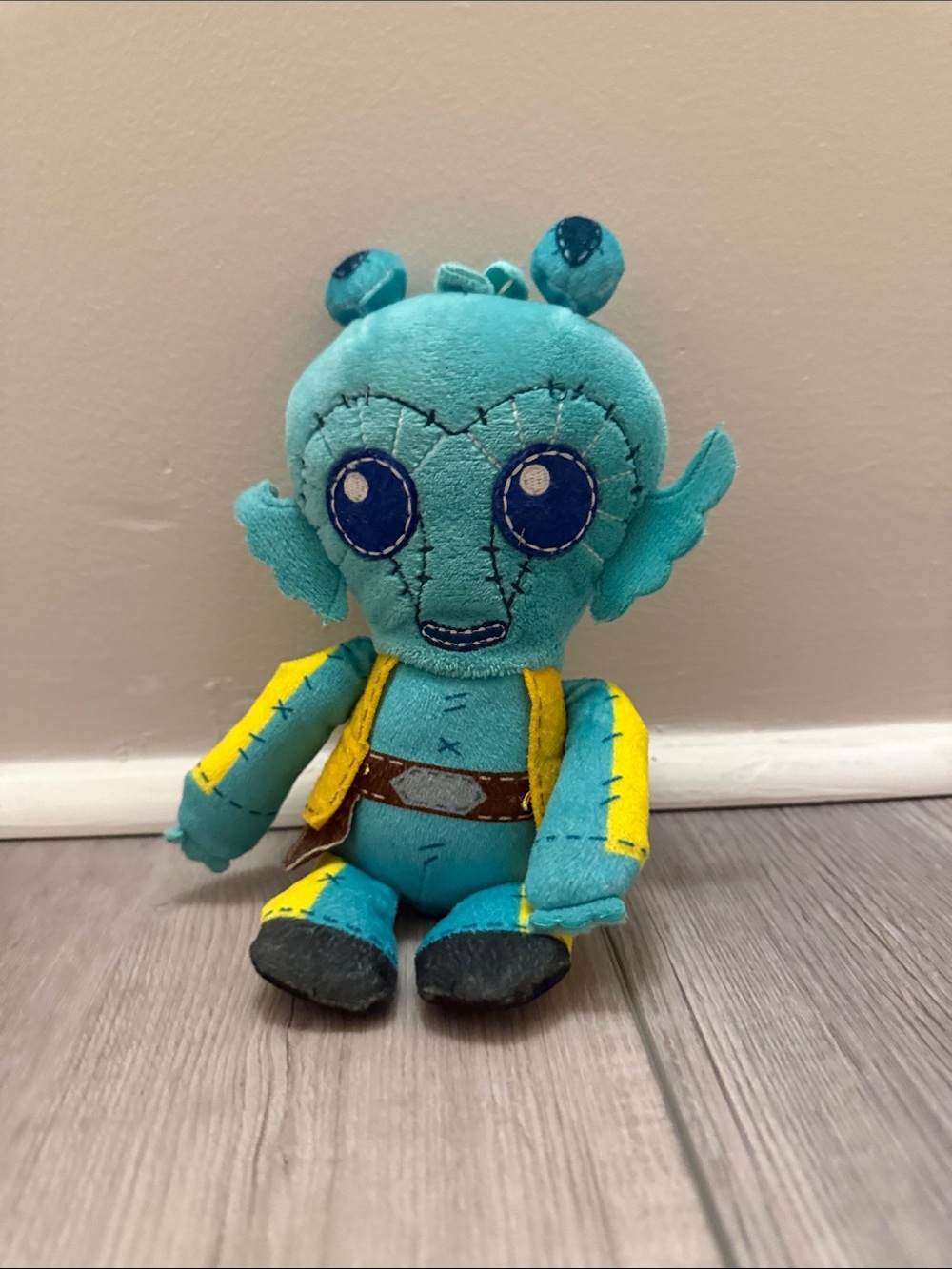 Star Wars Teal Plush Alien with Yellow Accents Stuffed Toy